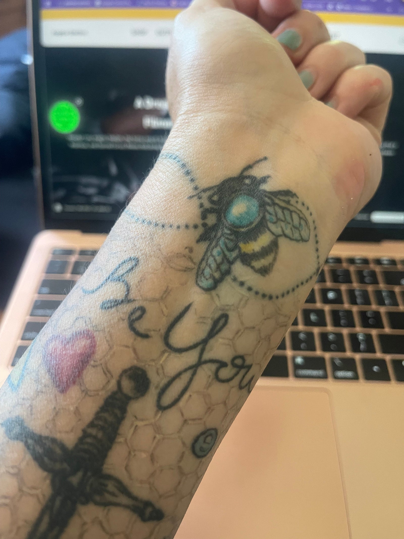 Be Like the Bees (Raise Your Vibe!)